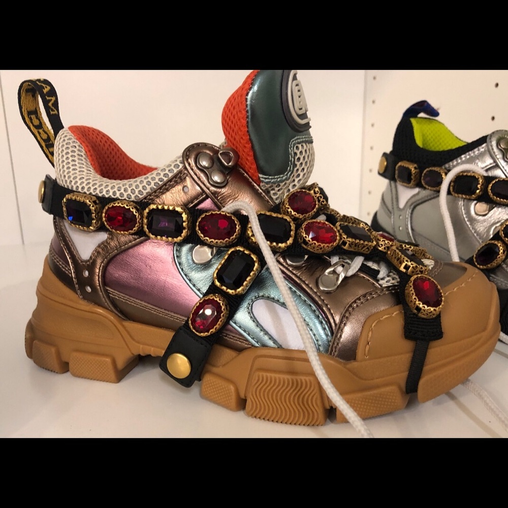 BNIB Authentic Gucci Flashtrek Embellished 7 37